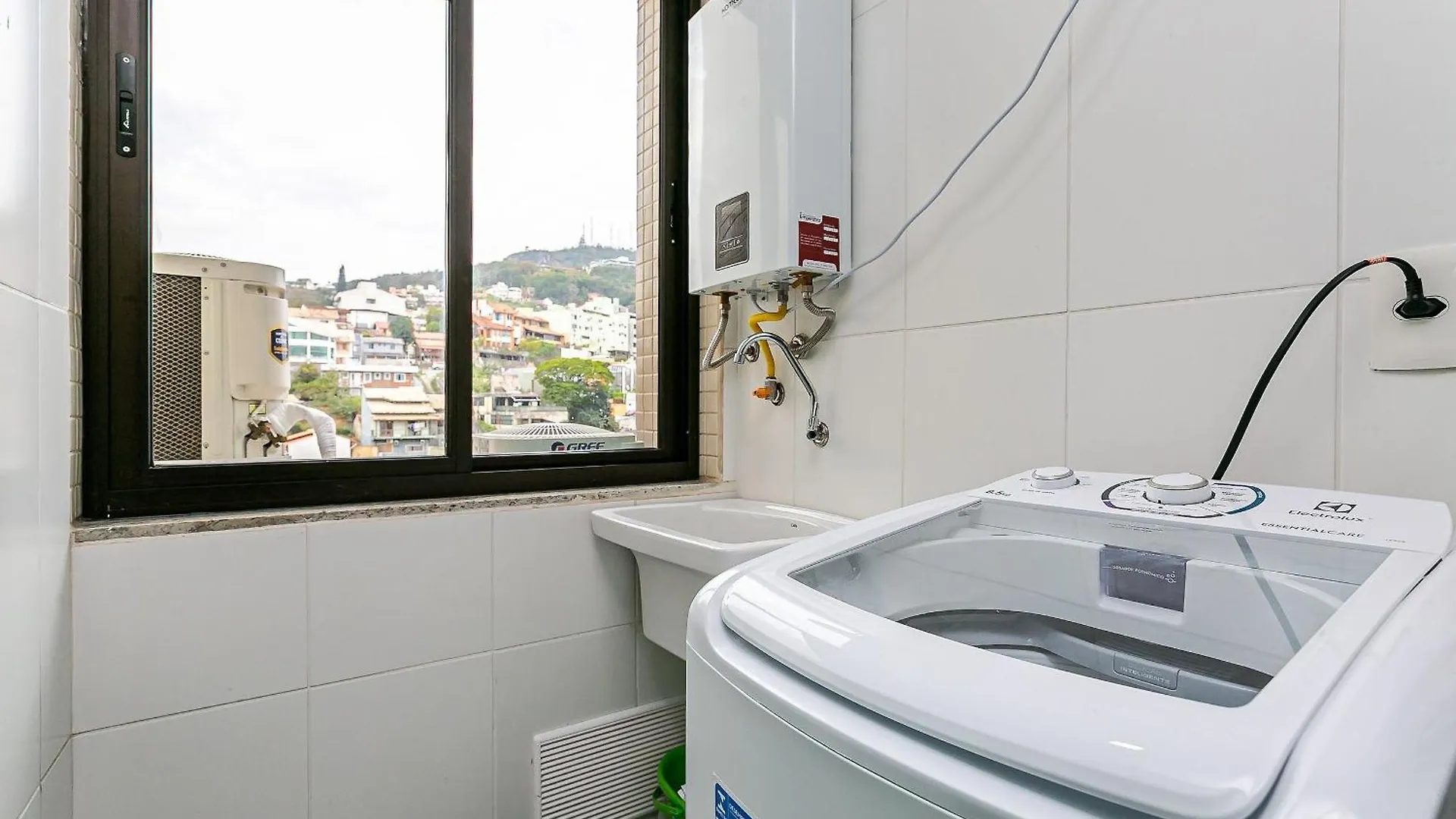 Apto Moderno A 10 Min Do Centro De Floripa Rmt801 Apartment Florianopolis