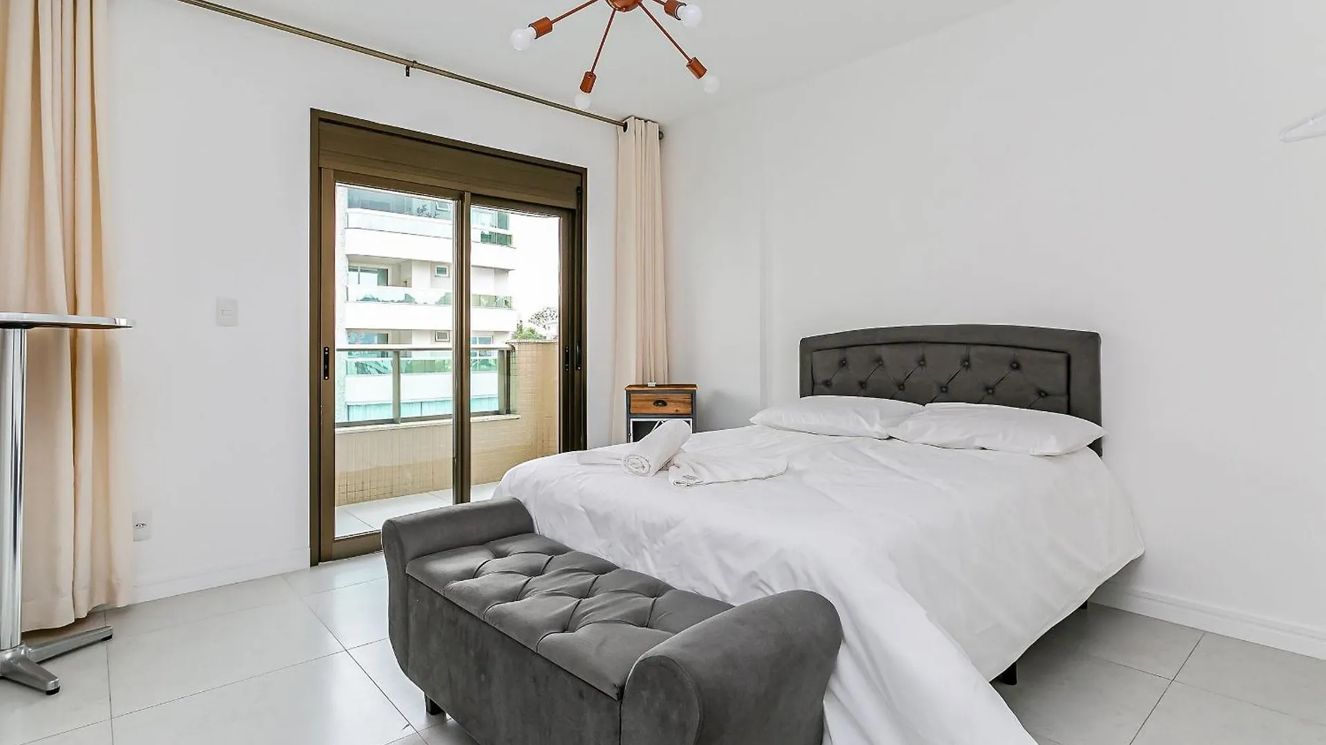 Apto Moderno A 10 Min Do Centro De Floripa Rmt801 Apartment Florianopolis 0*,  Brazil