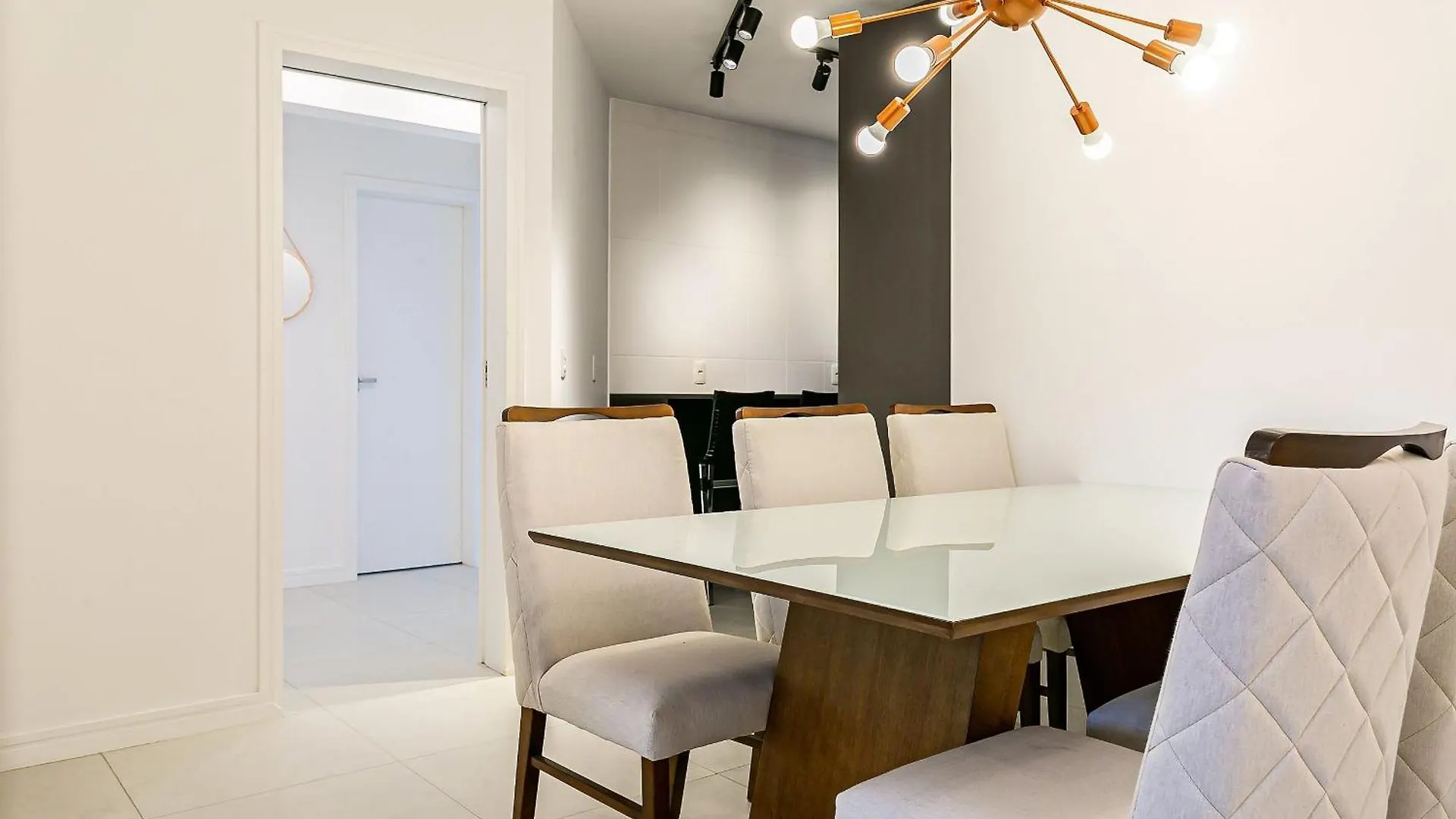 Apto Moderno A 10 Min Do Centro De Floripa Rmt801 Apartment Florianopolis Brazil
