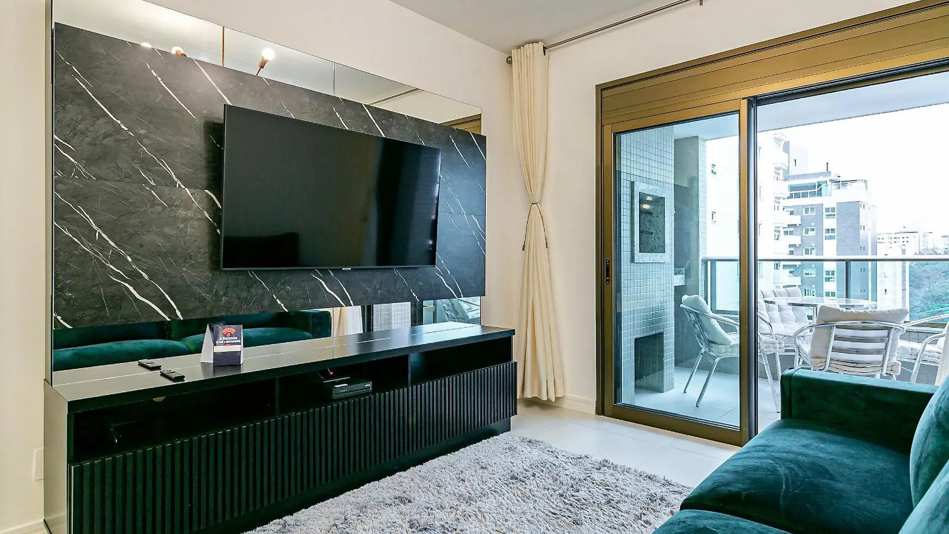 Apto Moderno A 10 Min Do Centro De Floripa Rmt801 Apartment Florianopolis